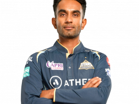 Jayant Yadav - Bowler