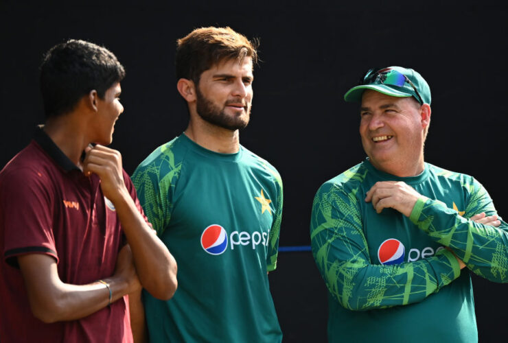 Arthur Hails Pakistan's Depth