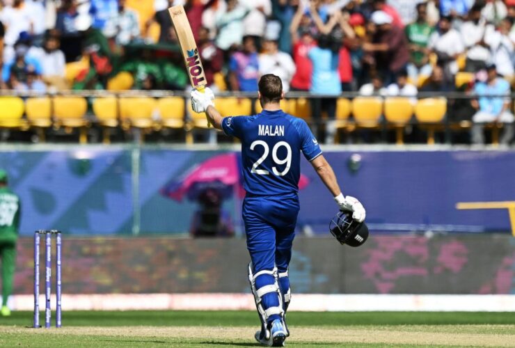 Malan's Century: The Game-Changer for England's Triumph!