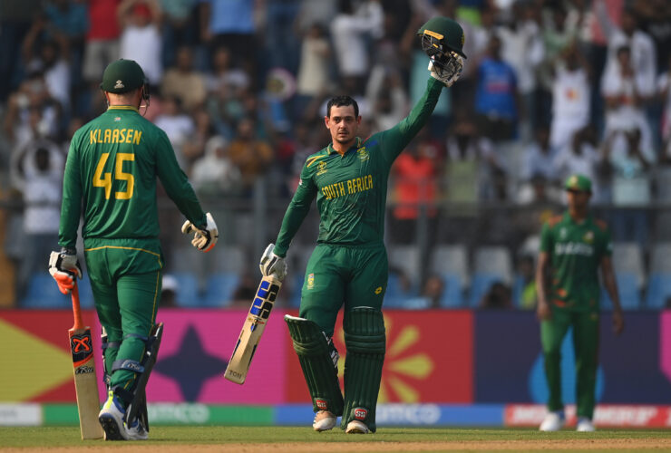 De Kock's Epic Show Leads South Africa to Stunning Win!