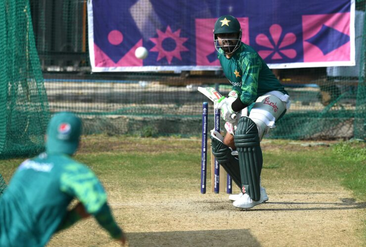 Hyderabad's Epic Clash: Pakistan vs Netherlands Kick-off!