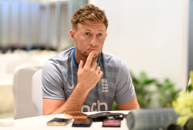 Joe Root's Plea: England Team Must Rally for Captain Buttler