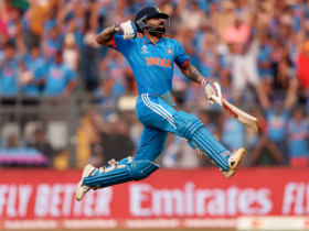 Ravi Shastri Predicts Virat Kohli's Century of Centuries!