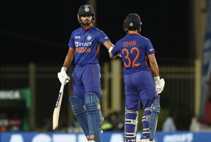 Shastri Backs Iyer & Kishan: Epic Comeback After Contract Snub?