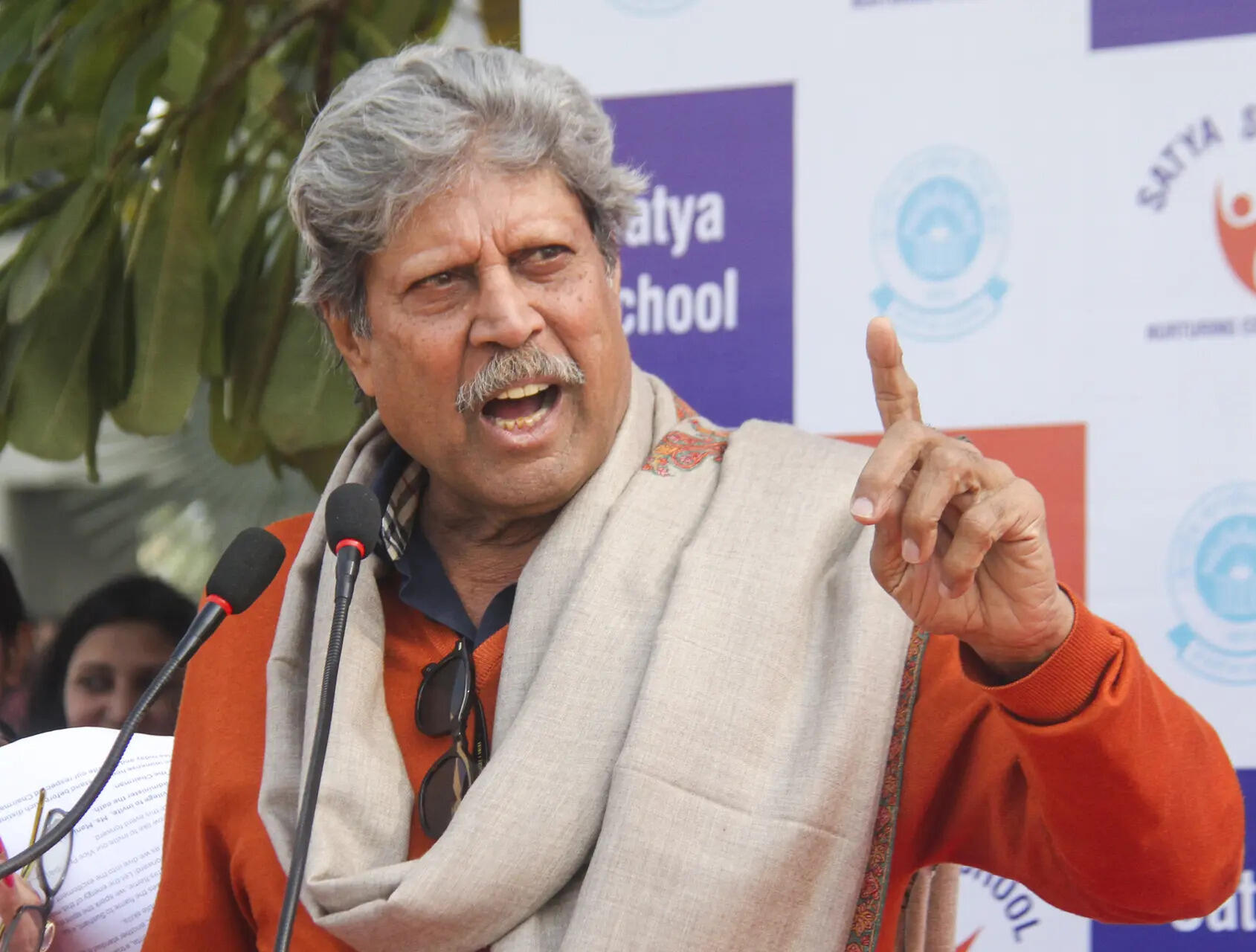 Kapil Dev Condemns Pahalgam Terror Attac...