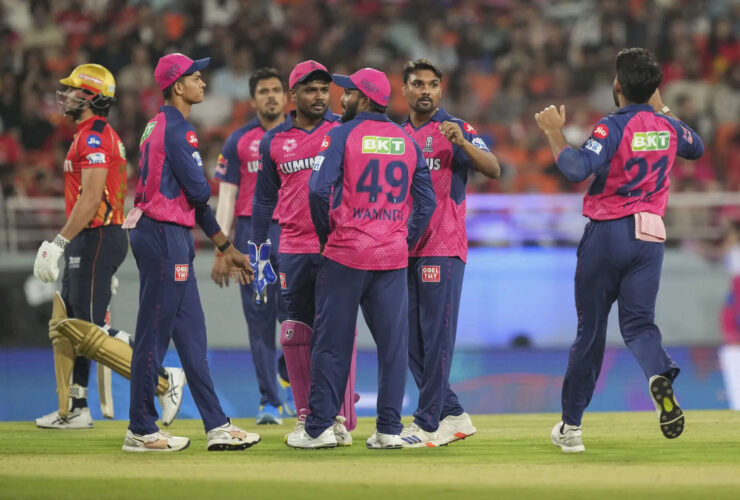 aakash-chopra-scrutinizes-rajasthan-royals-decision-to-host-home-matches-in-guwahati