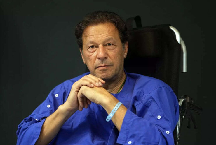 cricket-australia-reverses-ban-on-free-imran-khan-shirt-at-sheffield-shield-final