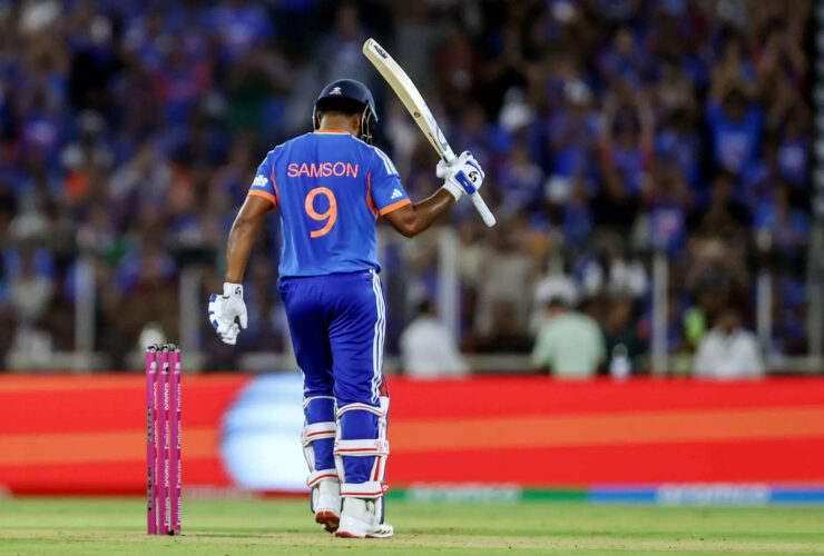 he-has-worked-so-hard-rahul-dravid-applauds-sanju-samsons-historic-t20i-resurgence