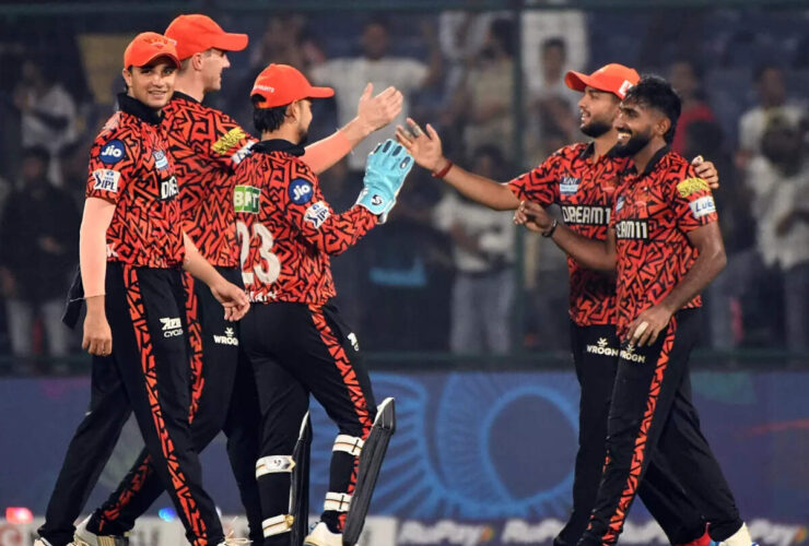 srh-ipl-2025-swot-analysis-will-sunrisers-hyderabads-batting-powerhouse-breach-the-300-run-barrier