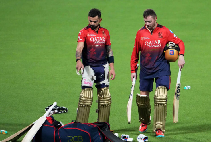 virat-kohli-turns-bowler-in-rcb-nets-to-support-phil-salt-ahead-of-ipl-2026