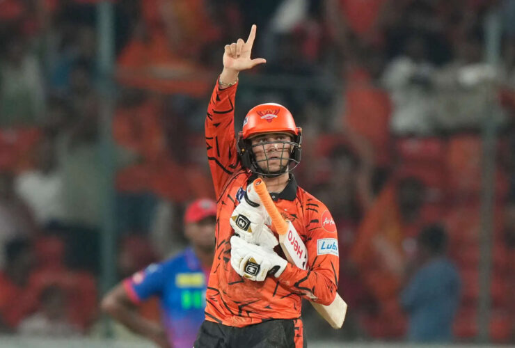 abhishek-sharma-smashes-unbeaten-135-as-srh-posts-242-against-delhi-capitals