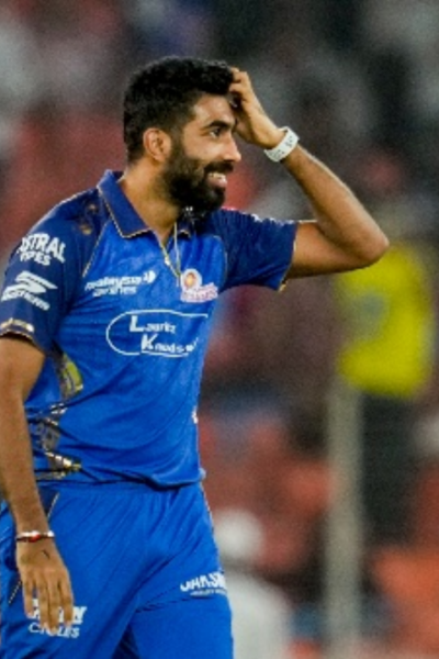 ashwin-backs-bumrah-and-pandya-as-mumbai-indians-crush-gujarat-titans