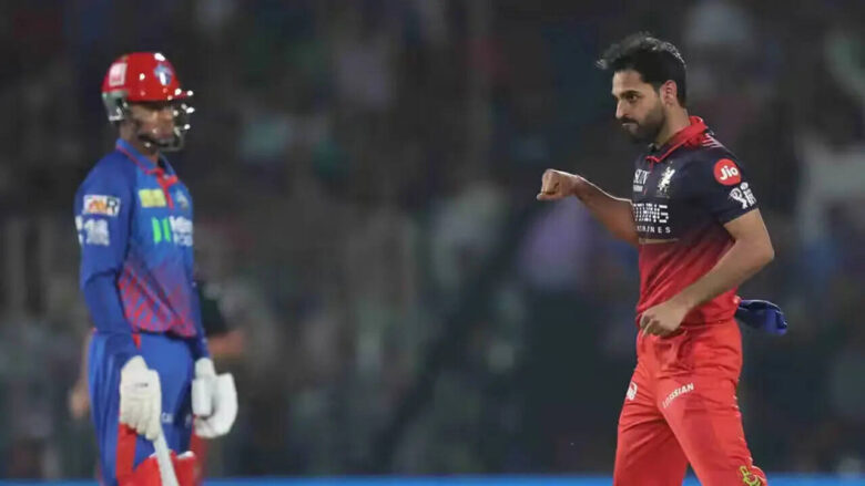 bhuvneshwar-kumar-seizes-purple-cap-as-rcb-demolishes-dc-in-ipl-2026-powerplay-blitz
