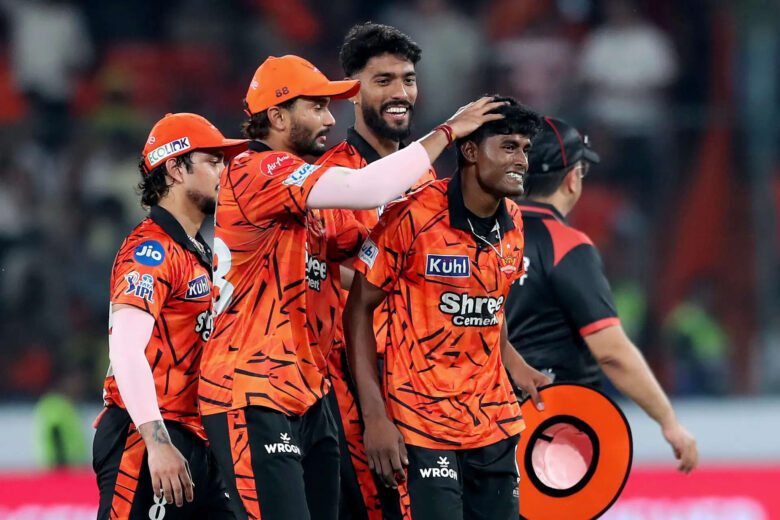 from-torn-shoes-to-a-dream-ipl-debut-sakib-hussain-claims-4-24-for-sunrisers-hyderabad