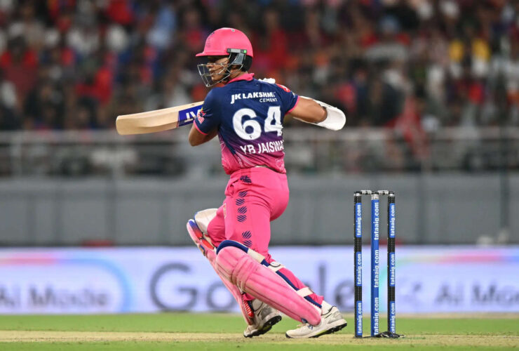 like-a-fly-out-of-milk-aakash-chopra-questions-yashasvi-jaiswals-t20i-absence