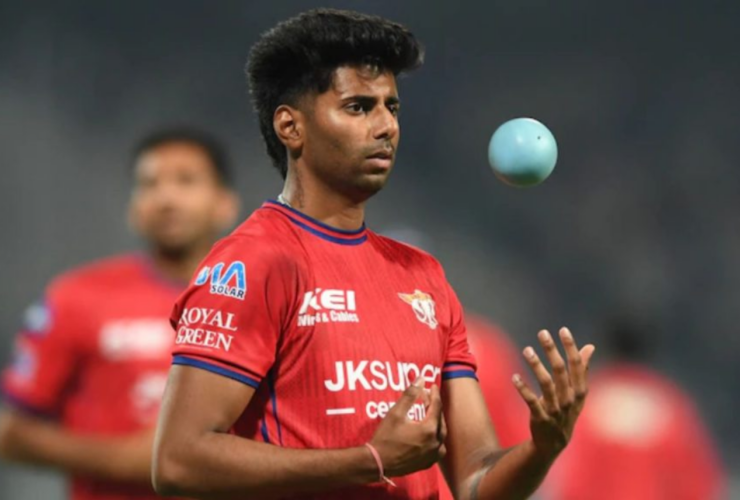 mayank-yadav-boosts-lucknow-super-giants-pace-attack-ahead-of-rcb-clash