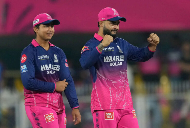 rajasthan-royals-face-defending-champions-rcb-in-high-stakes-guwahati-clash