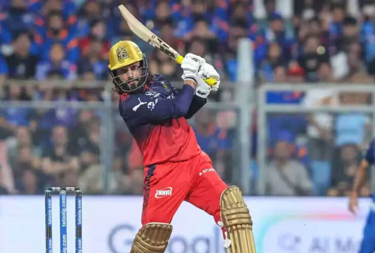 rajat-patidars-19-ball-blitz-propels-rcb-to-dominant-victory-over-srh