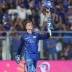 ryan-rickelton-smashes-fastest-century-in-mumbai-indians-history-against-srh