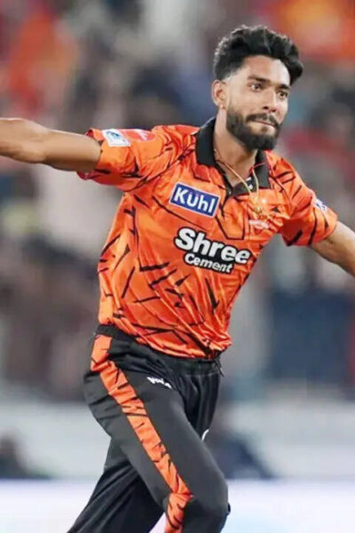 srh-debutant-praful-hinge-shatters-ipl-records-with-historic-opening-over-against-rr