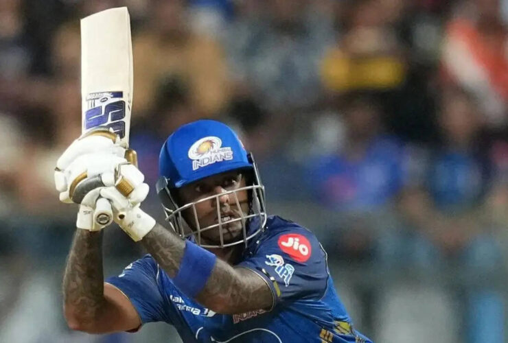 suryakumar-yadav-faces-intense-scrutiny-after-golden-duck-as-mumbai-indians-rely-on-de-kock-century