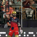 virat-kohli-reaches-300-career-sixes-in-indian-premier-league