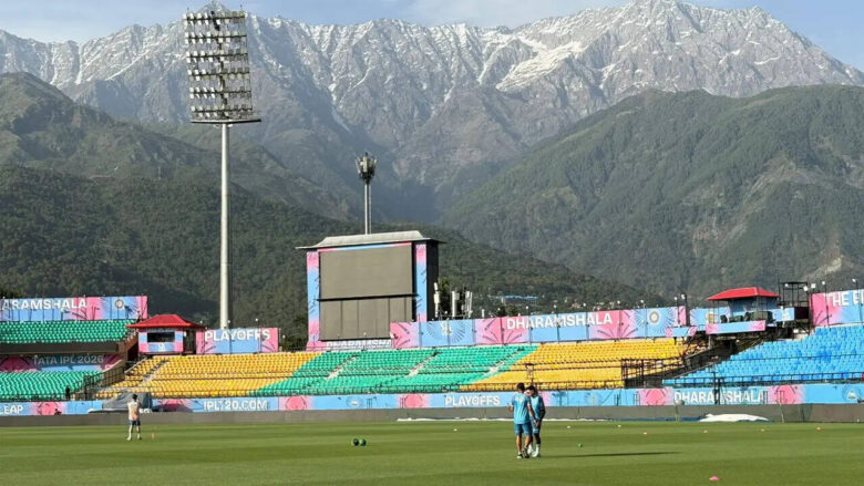 gujarat-titans-camp-in-dharamsala-jos-buttler-hones-power-hitting-as-connor-esterhuizen-shines