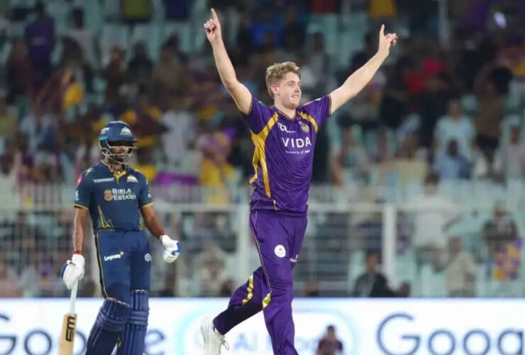 kolkata-knight-riders-defend-247-against-gujarat-titans-to-keep-ipl-playoff-hopes-alive