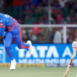 mitchell-starc-claims-three-wickets-on-return-as-delhi-capitals-chase-down-226-against-rajasthan-royals