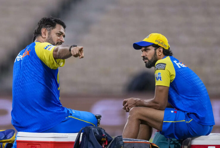 ms-dhoni-empowers-ruturaj-gaikwad-to-carve-his-own-path-as-csk-captain