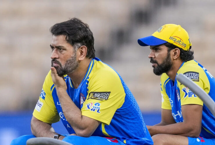 only-ms-knows-csk-coach-eric-simons-weighs-in-on-ms-dhonis-ipl-future