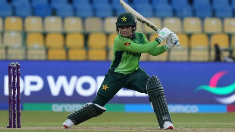 pakistan-captain-fatima-sana-smashes-fastest-womens-t20i-fifty-in-15-balls-against-zimbabwe