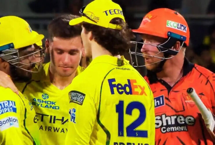 sunrisers-hyderabad-secure-playoff-spot-after-tense-win-over-chennai-super-kings