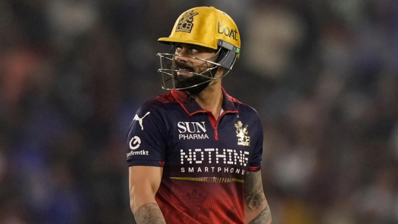 virat-kohli-suffers-golden-duck-as-mumbai-indians-defend-166-against-rcb