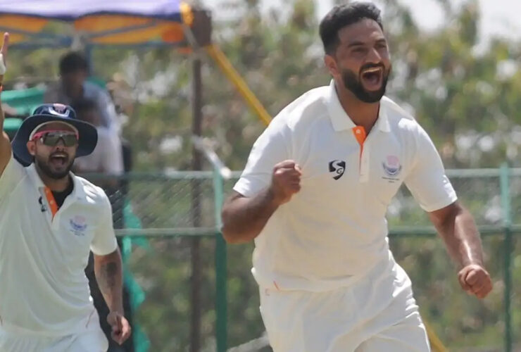 'No excuses if you want to play for India': The philosophy that shaped Auqib Nabi cricket news image