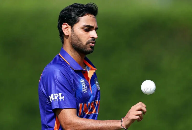 Bhuvneshwar makes T20I comeback after 4 years as India asked to bat first cricket news image